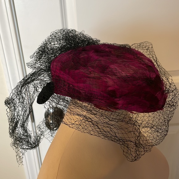 Vintage veil feather hat - Picture 2 of 8
